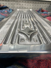 Load image into Gallery viewer, Buick nailhead valley pan