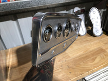 Load image into Gallery viewer, Auburn style dash